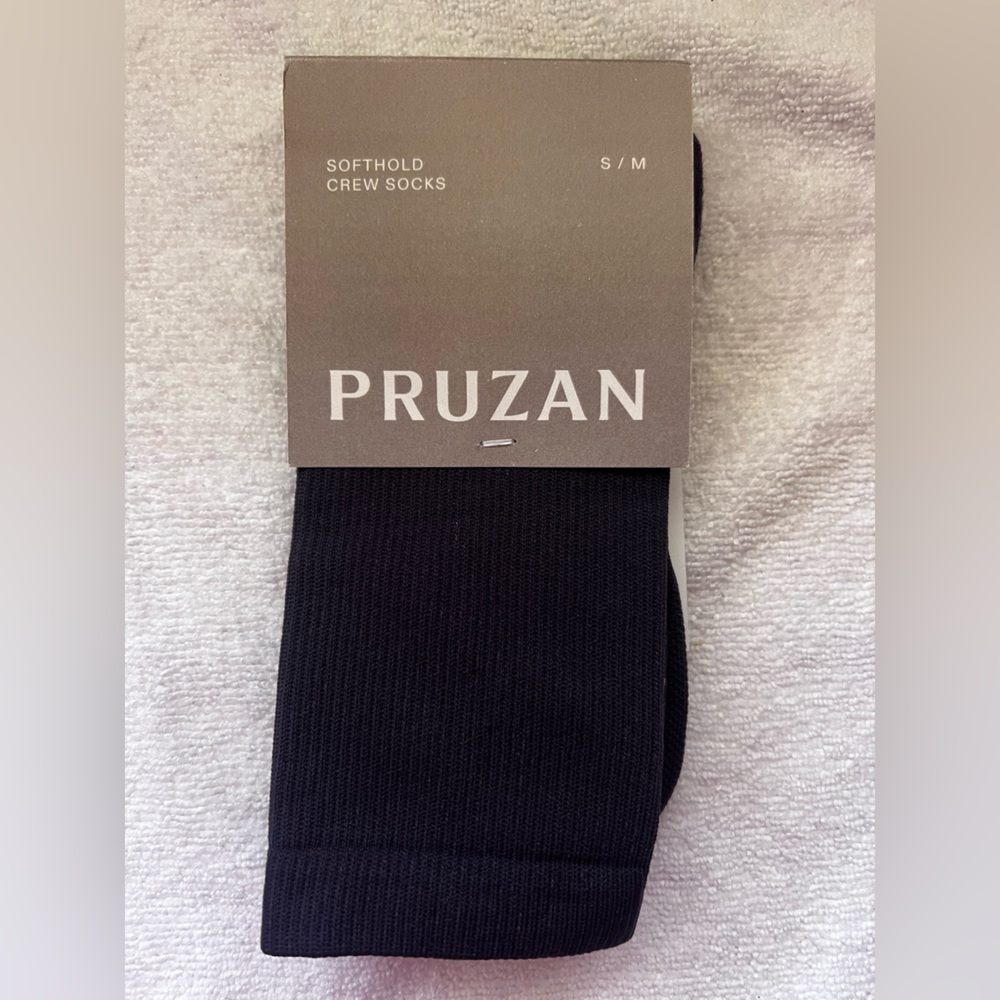 Black SoftHold Crew Socks - S/M
